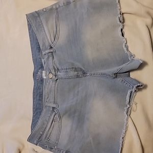 Cut off shorts